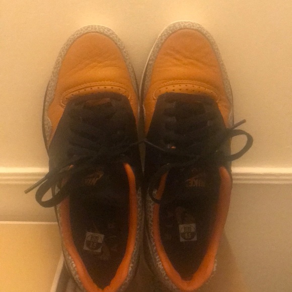 NIKE SAFARI...2018 ( not for sale ) - Picture 3 of 3